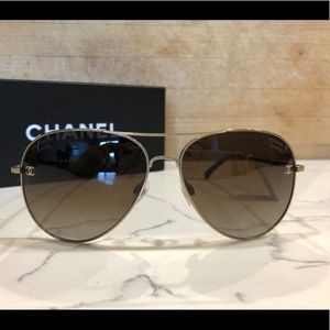 NWT Authentic Chanel polarized aviator sunglasses